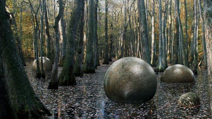 16-тонные каменные шары кто-то гонял 500 тысяч лет назад