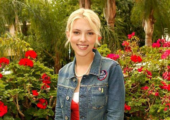 Scarlett Johansson: Nu vreau să fiu păpuşa Barbi