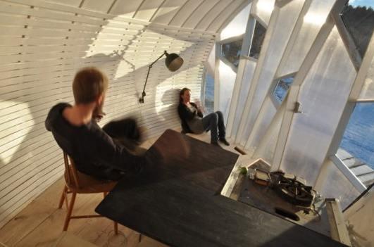 Домик-селедка: шведский архитектурный минимализм