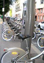 Atracţiile Parisului cu bicicleta