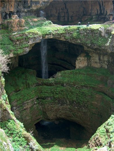 Cascada Baatar în Liban