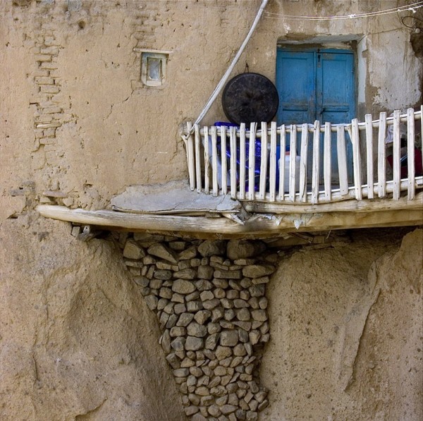 Kandovan - satul în peşteră din Iran (Foto)