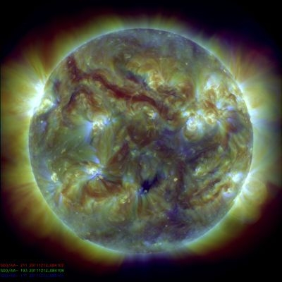 Soarele, așa cum nu l-ai mai văzut: imagini NASA (Foto)