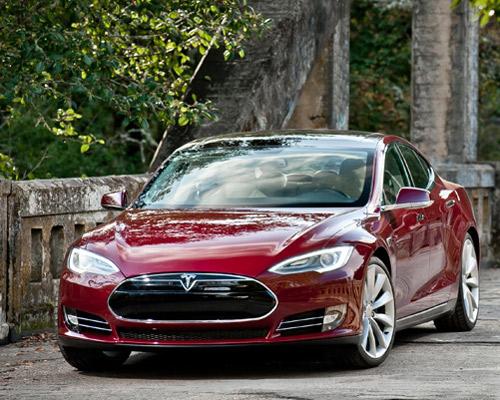7 maşini electrice aşteptate în 2012