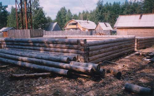 Erorile răspîndite în construirea unei case din lemn tăiat manual
