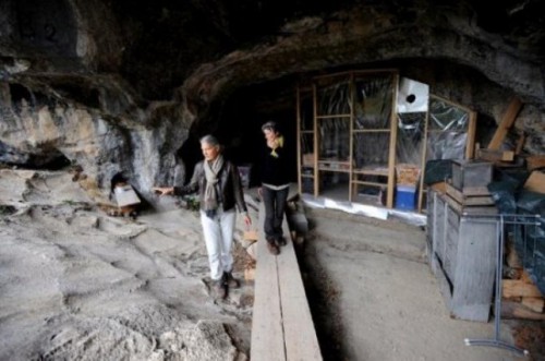 Спасение от электромагнитного излучения - в пещерах