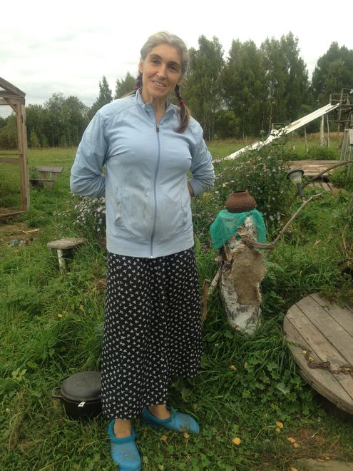 Юлия Жемчужникова поменяла московскую квартиру на домик в деревне, а автомобиль — на лошадь