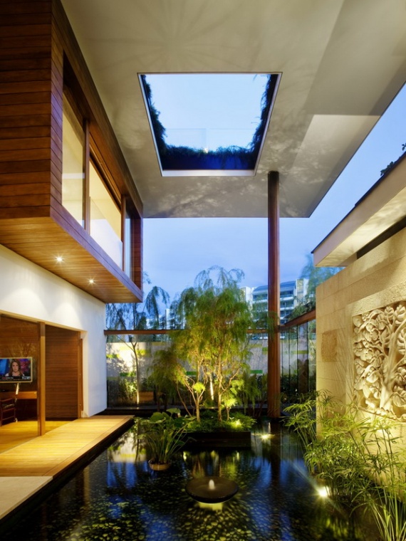 Meera house - экологичный дом-сад от Guz Architects
