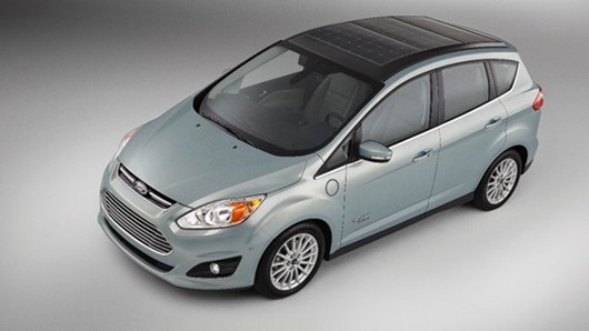 Компания Ford представляет новый автомобиль на солнечных панелях
