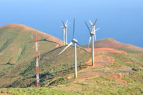 Остров, использующий возобновляемую энергию