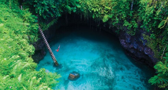 То-Суа, природный бассейн на острове Уполу, Самоа