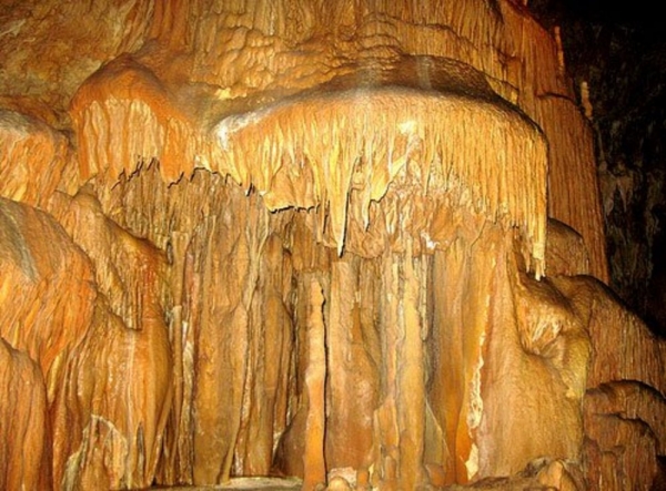 Мраморные пещеры