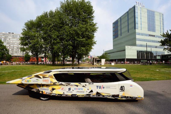 Stella Lux - электромобиль, который генерирует больше энергии, чем потребляет