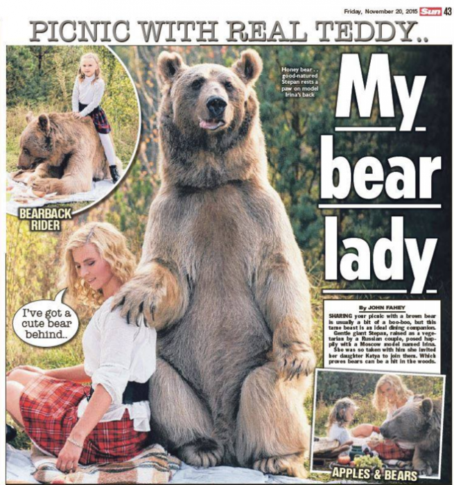 Фотосессия семьи с медведем ввергла западные СМИ в шок