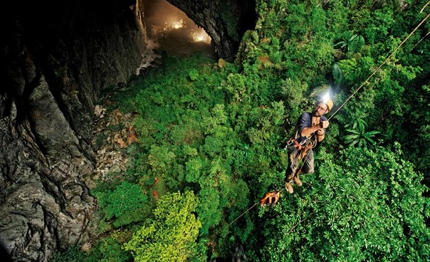 Удивительная пещера во Вьетнаме