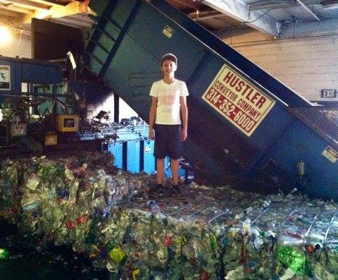 Как 13-летний мальчик 5 лет управляет компанией по переработке пластиковых отходов