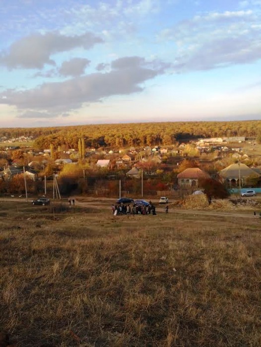 Нас пригласили и обучали практике посадки леса в команде Eco-Village Moldova (+Фото)