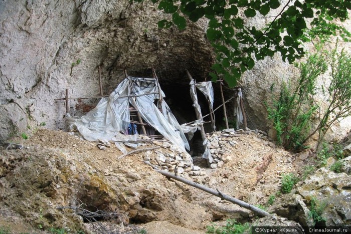 Древний комплекс пещер на горе Басман в Крыму (+Фото)