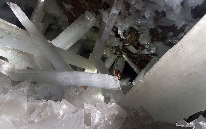 Пещера гигантских кристаллов (+Видео)