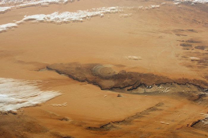 Глаз пустыни Сахары (+Фото)
