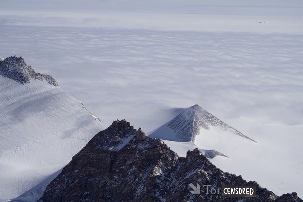 Пирамиды древних цивилизаций обнаружены в Антарктиде (+Фото)