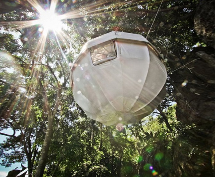 Дом-яйцо Cocoon Tree - жилище, которое помещается в сумке (+Фото)