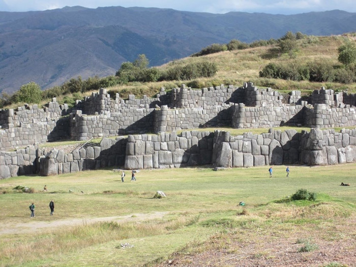Саксайуаман — древний город в горах в Перу (+Видео)